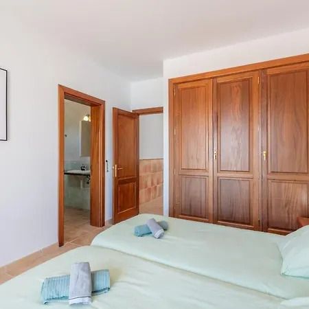 Casa Del Mar Ilic With Communal Pool And Sea Views פלאיה בלנקה