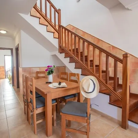 Casa Del Mar Ilic With Communal Pool And Sea Views פלאיה בלנקה